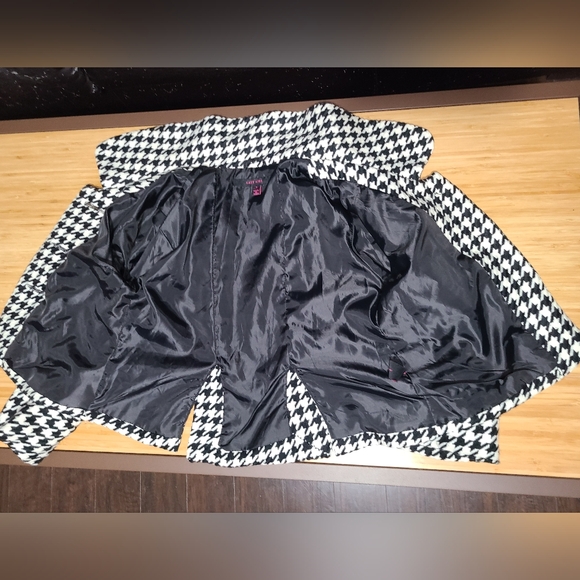 Last Kiss Cropped Sleeve Houndstooth Blazer Women's Size Small - Picture 7 of 10